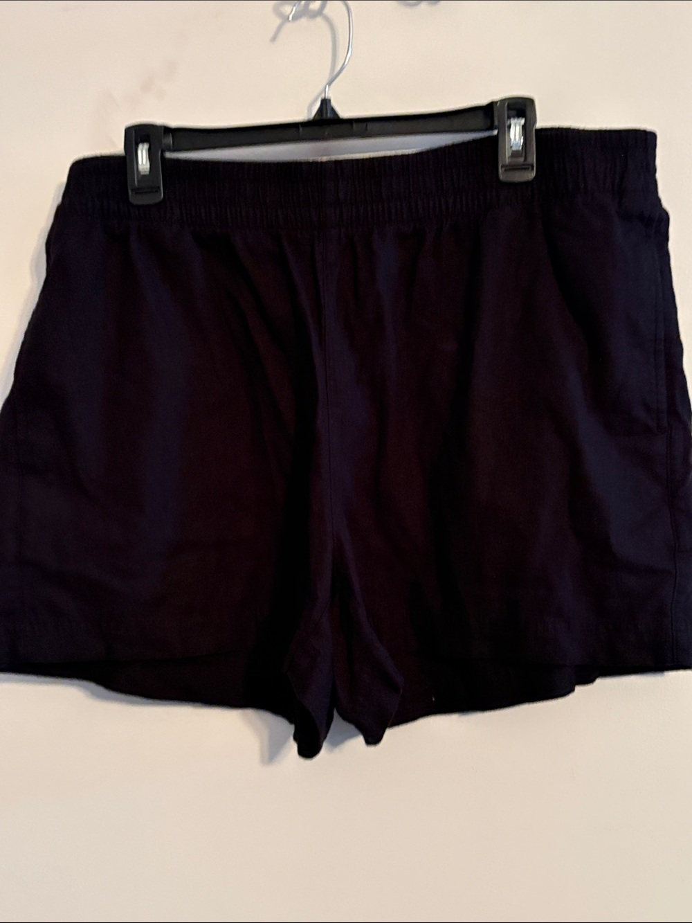 Old Navy Black Women's Athletic Shorts with Elastic Waist
